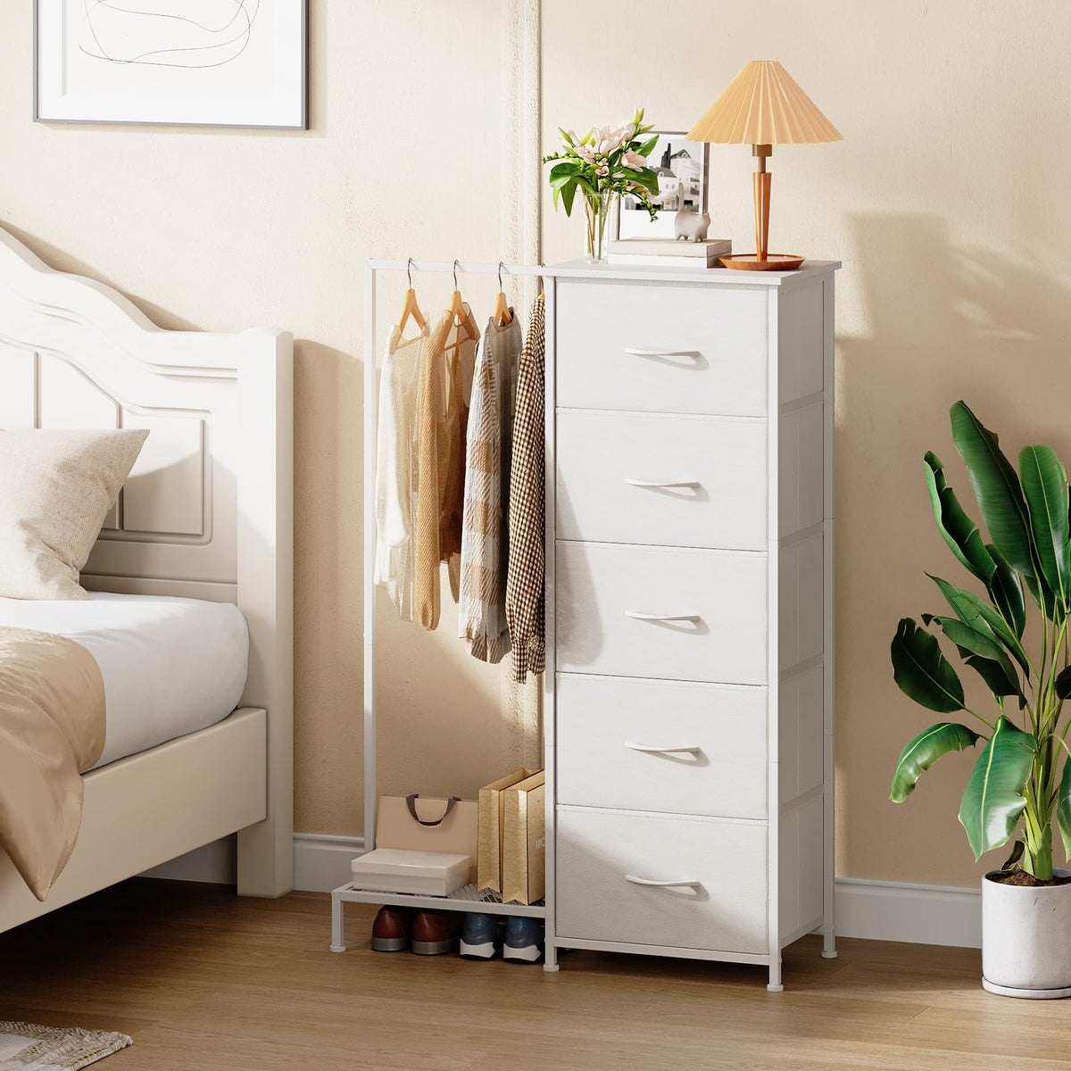 Dresser with Hanging Rack, 5 Drawers O13775