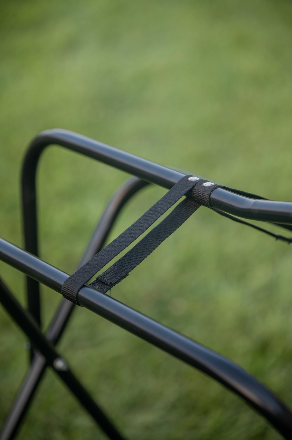 Portable Folding Saddle Rack Powder-Coated Steel Y493665