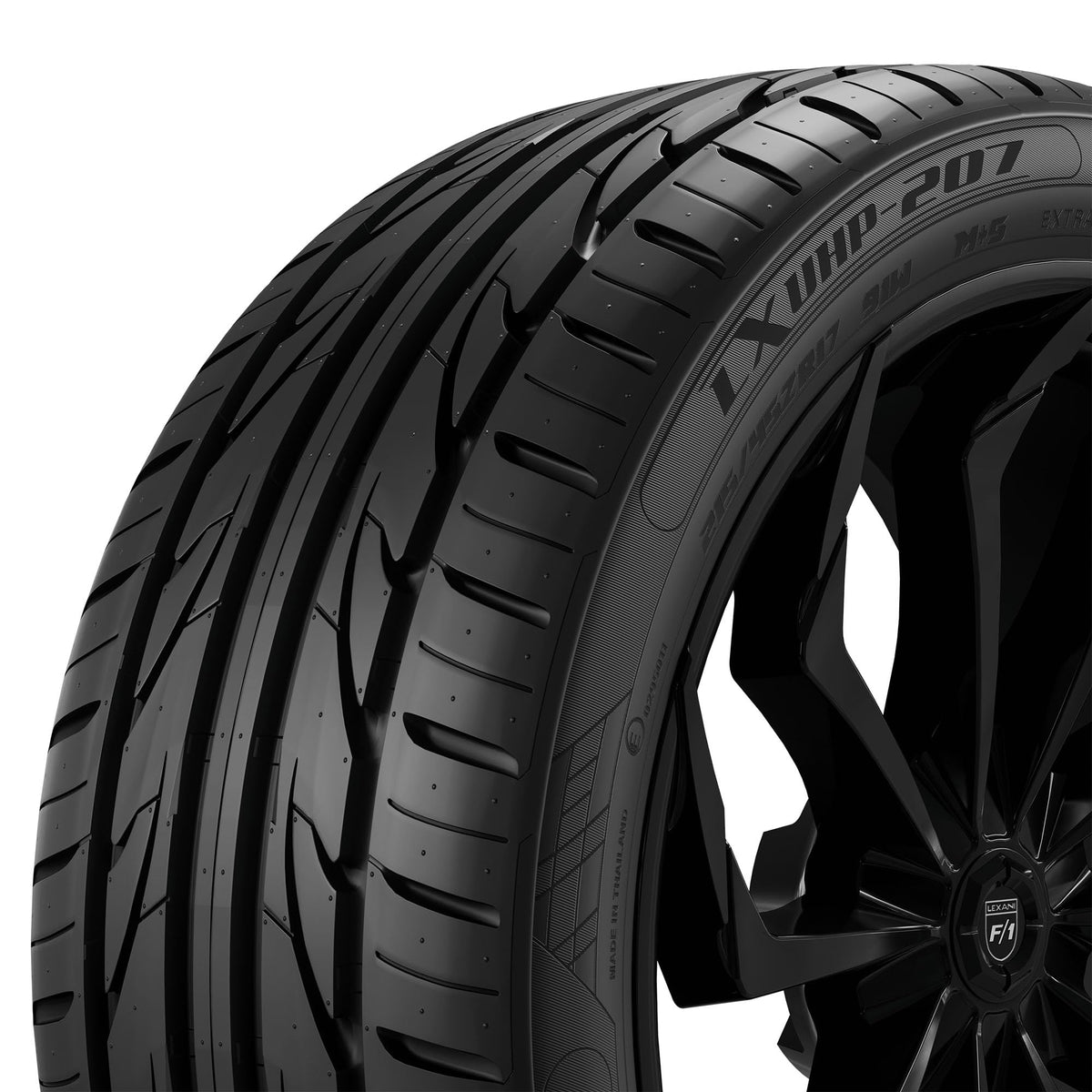 235/40ZR18 95W XL Passenger Tire S873