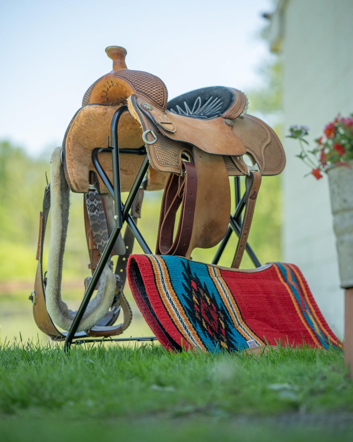 Portable Folding Saddle Rack Powder-Coated Steel Y493665